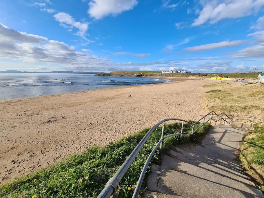 Bundoran Seaside Stays House - Wifi, Large Spacious Home エクステリア 写真