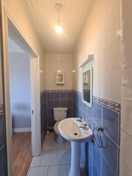 Bundoran Seaside Stays House - Wifi, Large Spacious Home エクステリア 写真